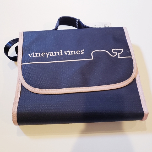 Vineyard Vines Other - Vineyard vines target baby changing pad with tag Vineyard Vines Other - Vineyard vines target baby changing pad with tag